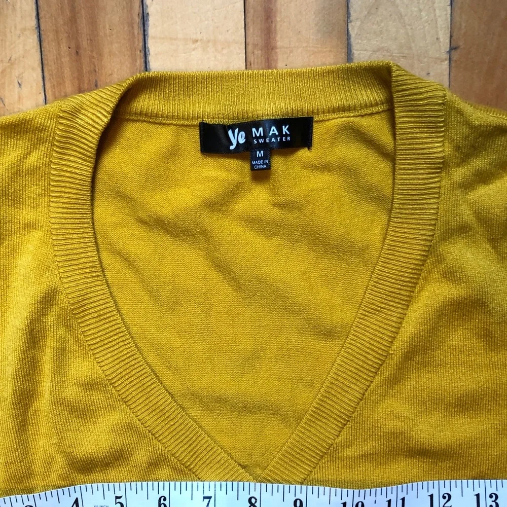 Medium New Mustard Retro Cropped 3/4 Sleeve Mak Cardigan ModCloth - Picture 5 of 6